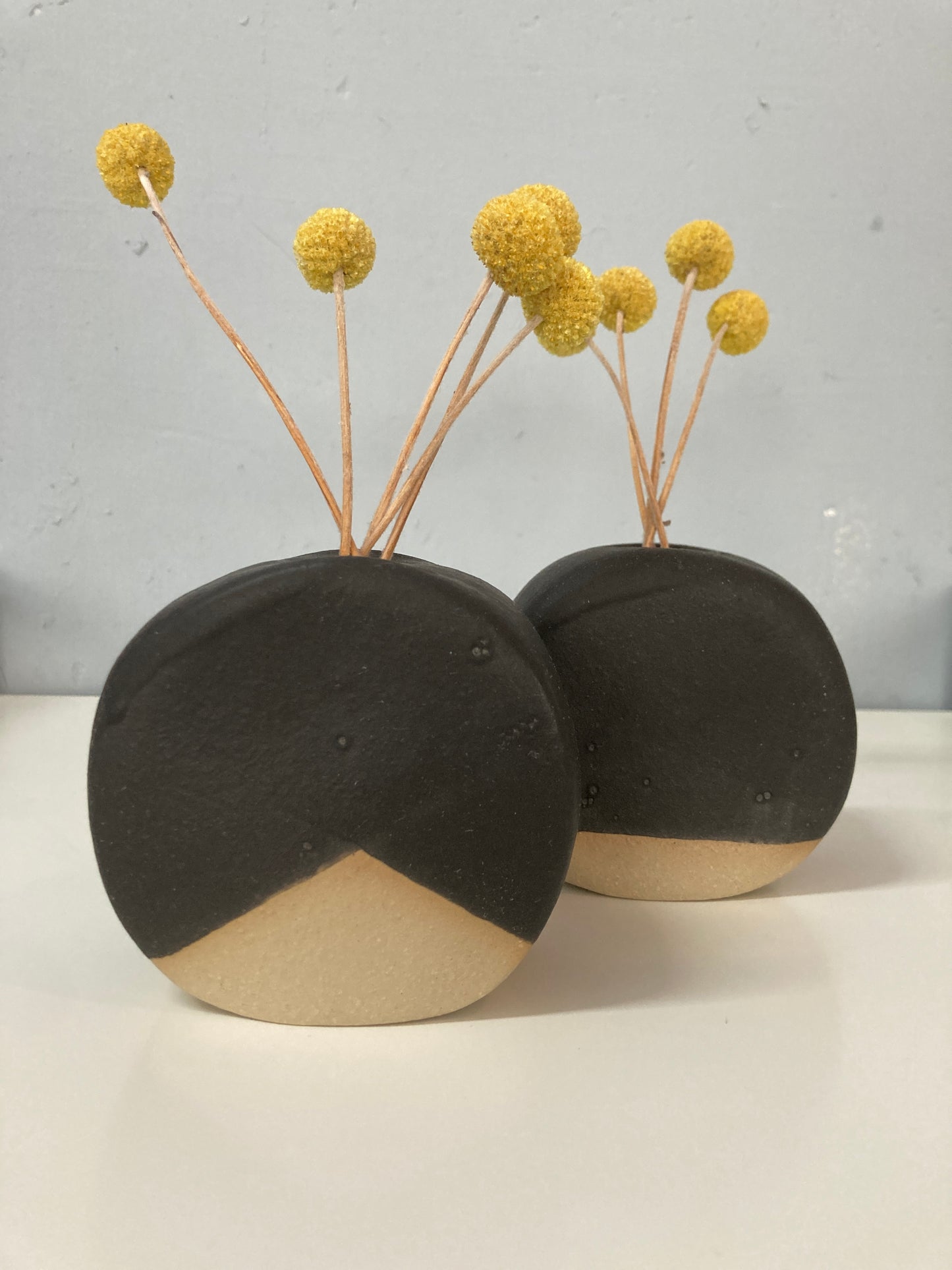 Handgemachtes Vasenduo glasiert in Black matt