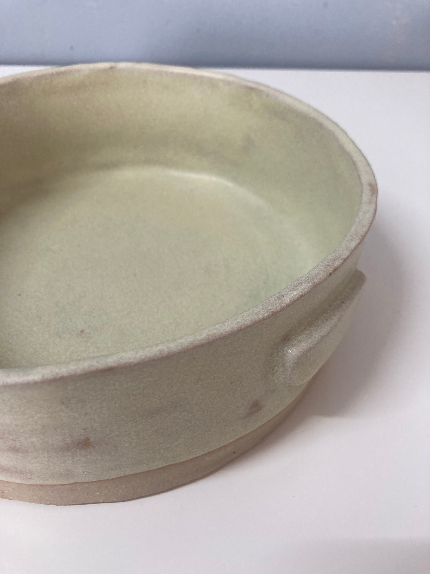 Handgemachte Auflaufform | Salatschüssel glasiert in Wüstengelb