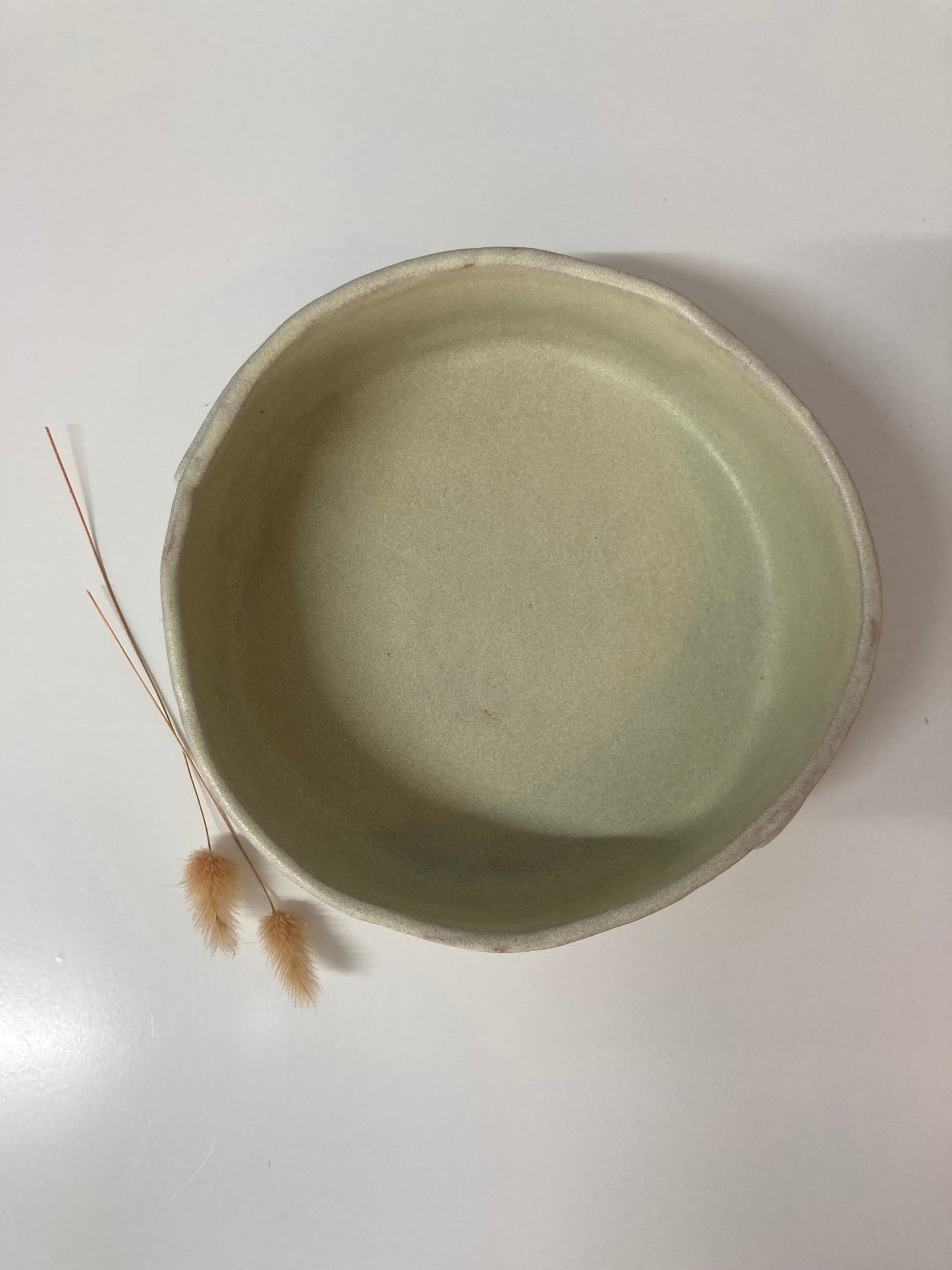 Handgemachte Auflaufform | Salatschüssel glasiert in Wüstengelb