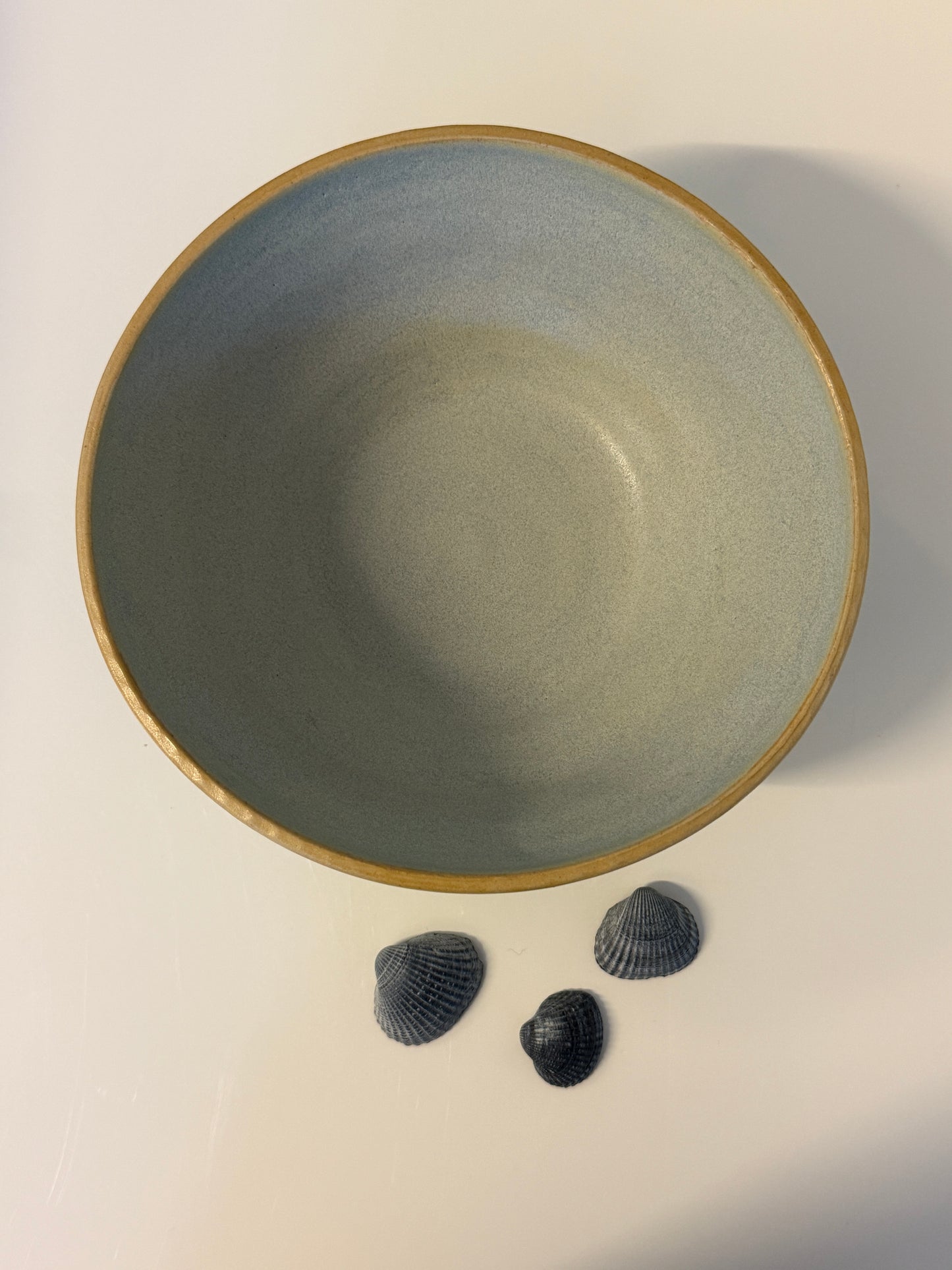 Handgemachte Bowl glasiert in Graugranit matt