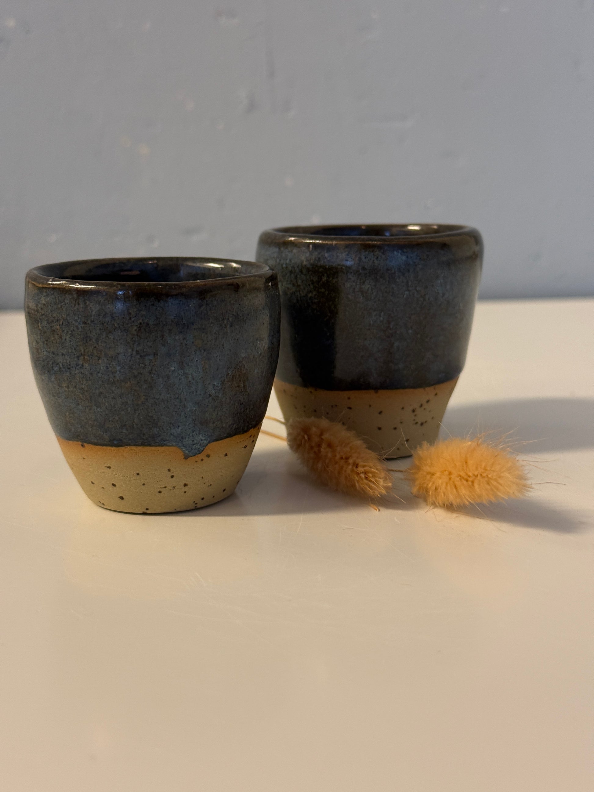 Handgemachte Espressotassen in Deepblue
