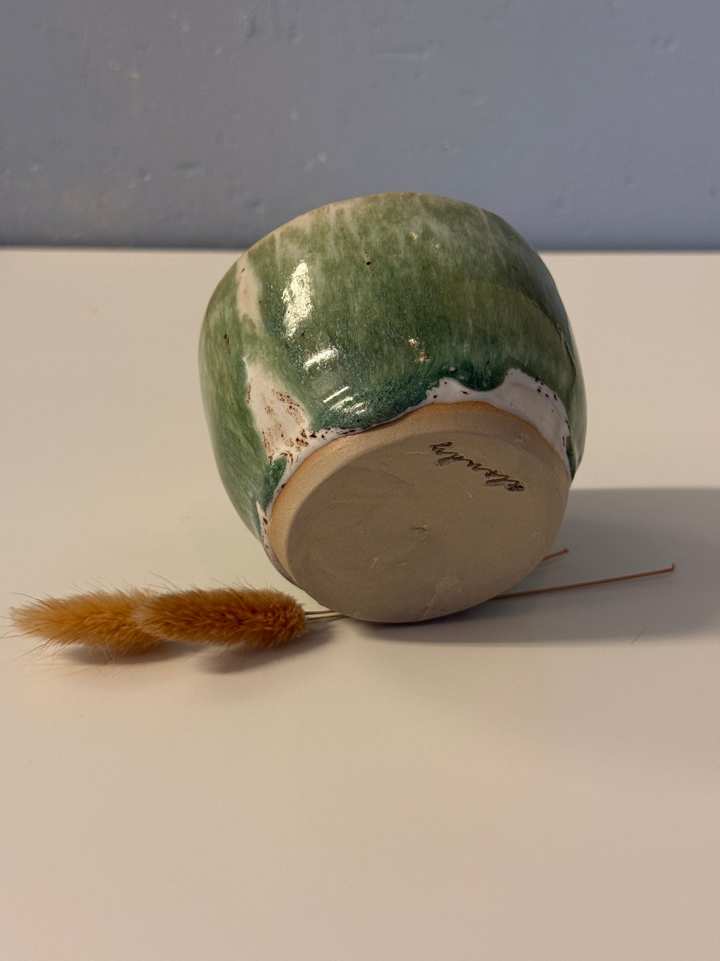 Hangemachte kleine Snackschale grün
