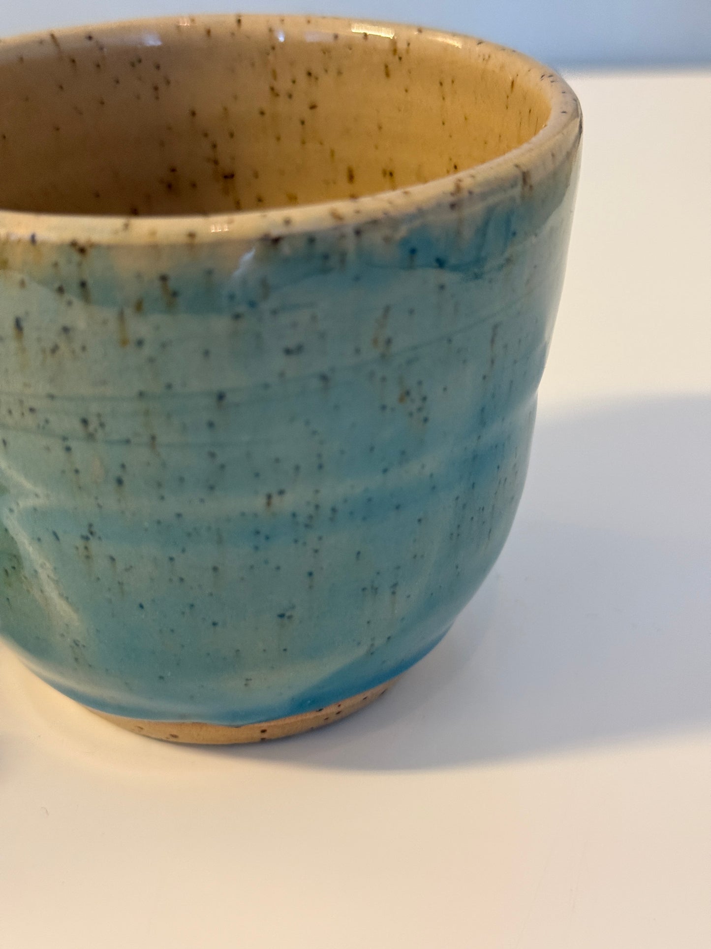 Handgemachte Bowl mit Becher glasiert Türkis und Transparent